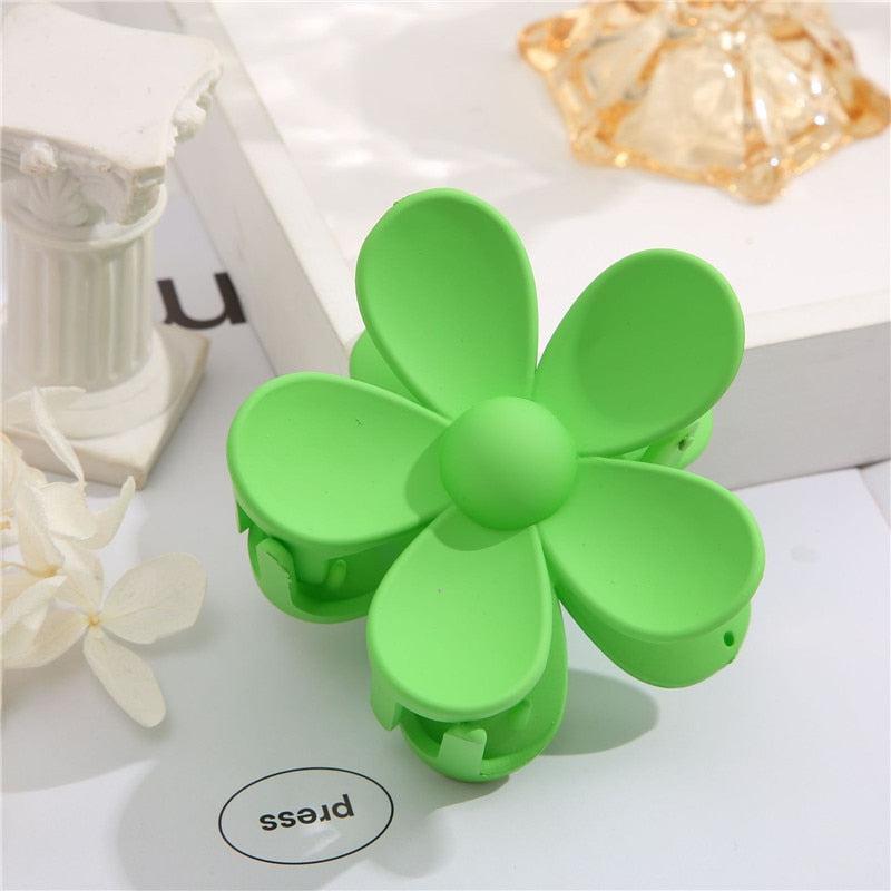 Retro Y2K Flower Shaped Hair Clip - Perfect for 90s and Grunge Outfits