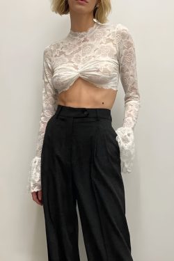 Y2K Lace Flare Cuffs Crop Top - Retro 90s Fashion Grunge Style