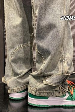 Y2K Retro Style Straight Leg Baggy Jeans - Perfect for 90s and Grunge Outfits