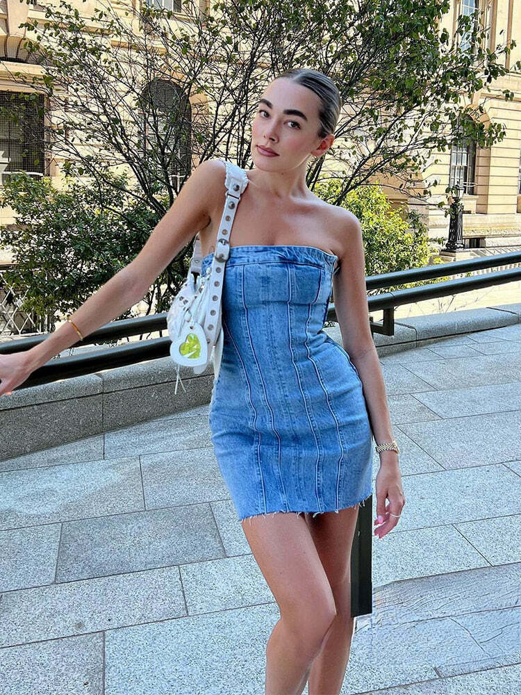 Blue Denim Dress: Y2K Fashion Statement with Coquette Aesthetic & Grunge Style