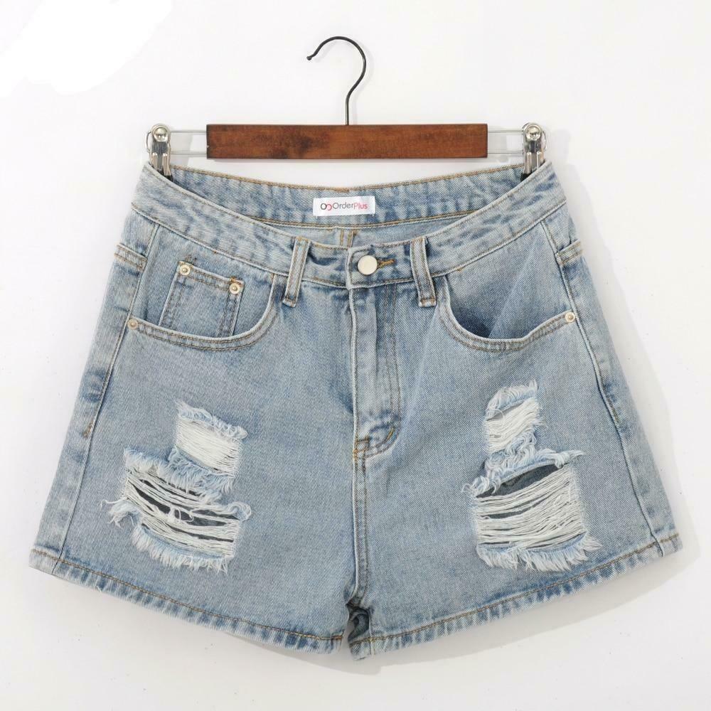 Chamomile Embroidered Denim Shorts - Y2K Coquette & Grunge Aesthetic