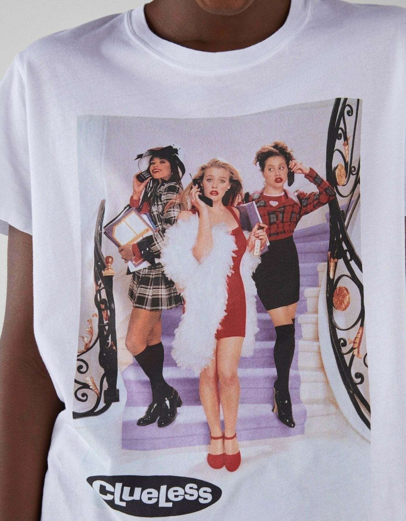 Clueless T-Shirt: Y2K Fashion Tee with Coquette Aesthetic, Grunge Style, and Pastel Goth Vibes