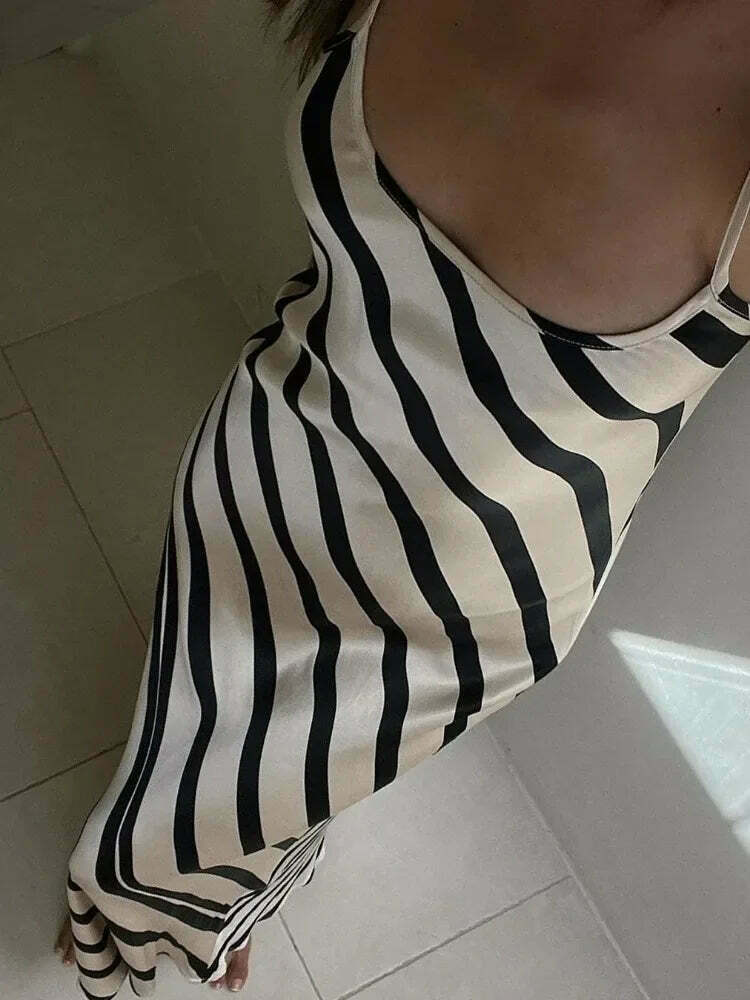 Coquette Aesthetic Backless Maxi Dress - Y2K Fashion with Grunge Style and Pastel Goth Vibes