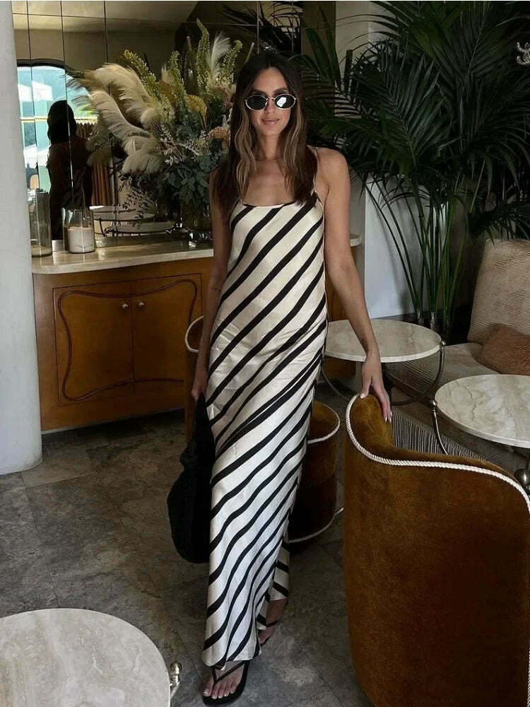 Coquette Aesthetic Backless Maxi Dress - Y2K Fashion with Grunge Style and Pastel Goth Vibes