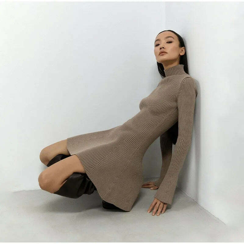 Coquette Aesthetic Cargo Skirt: Y2K Fashion Grunge Style with Pastel Goth Vibes