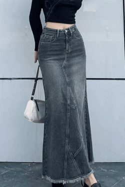 Coquette Aesthetic Cargo Skirt: Y2K Fashion with Grunge & Pastel Goth Vibes