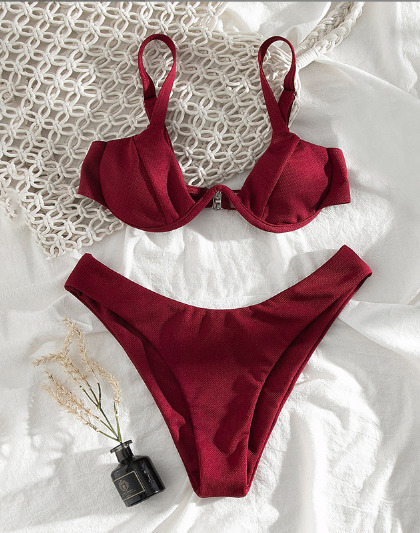 Coquette Aesthetic Cargo Skirt: Y2K Style Grunge Fashion with Pastel Goth Vibes - Red Split Bikini