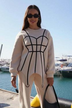 Coquette Aesthetic Cargo Skirt: Y2K Style Grunge Hoodie for Women - Cute Tops & Pastel Goth Fashion