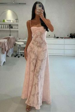 Coquette Aesthetic Cargo Skirt: Y2K Style Grunge Outfit with Pastel Goth Vibes
