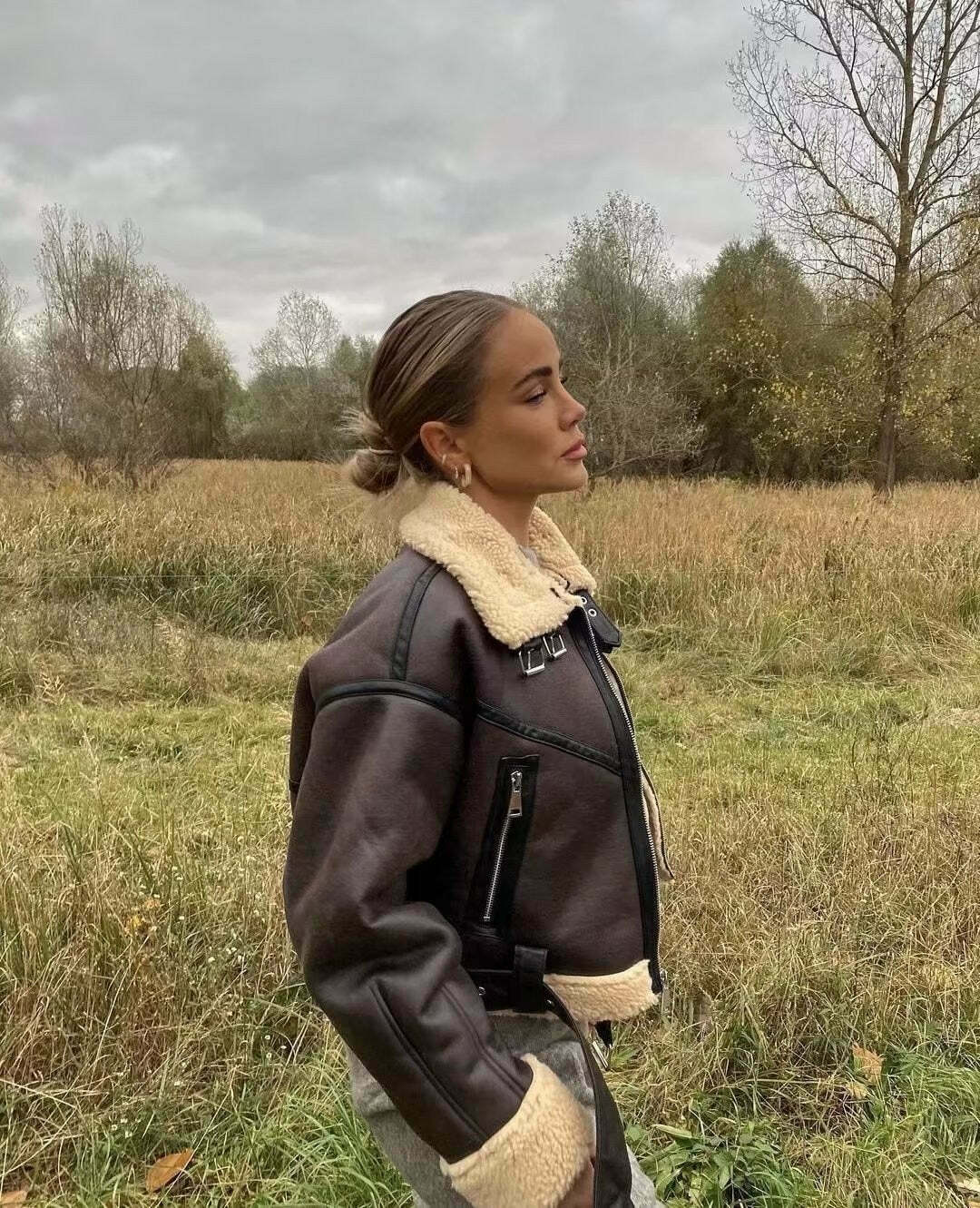 Coquette Aesthetic Faux Leather Jacket: Y2K Fashion with Grunge & Pastel Goth Vibes