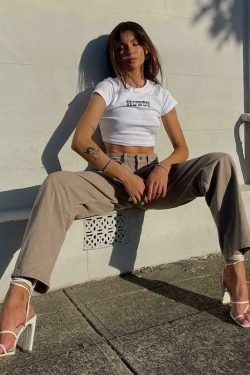 Coquette Aesthetic Howdy Graphic Crop Tee - Y2K Fashion Women's Top