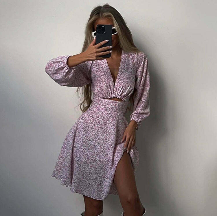 Coquette Aesthetic Pink V-Neck Dress for Women - Y2K Fashion Long-Sleeved Outfit