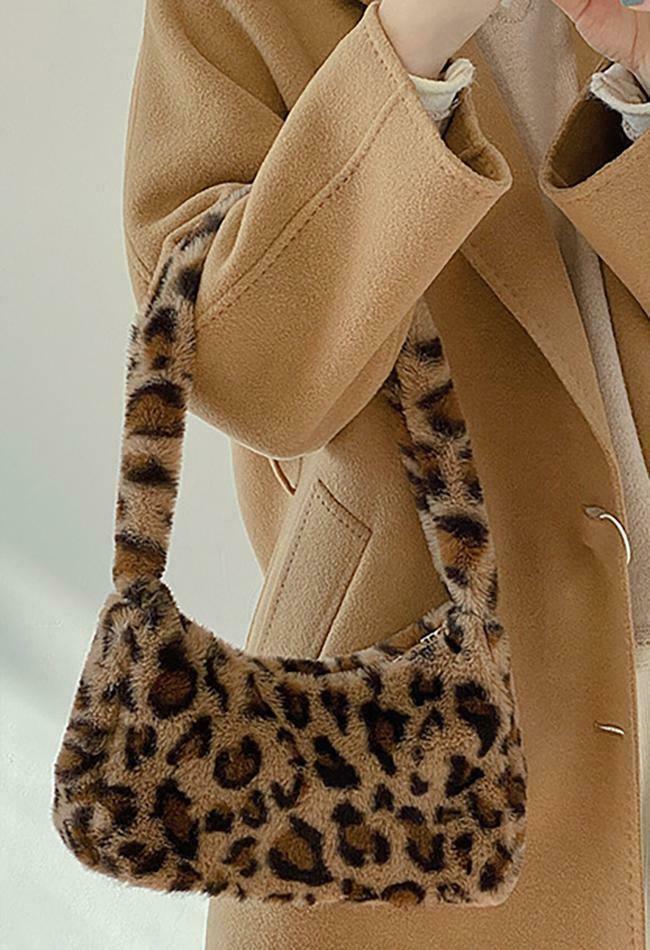 Coquette Aesthetic Plush Shoulder Bag - Y2K Fashion Statement with Grunge and Pastel Goth Vibes