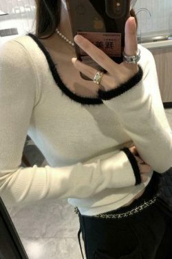 Coquette Aesthetic Plush Trim Square Neck Knit - Y2K Fashion Long Sleeve Slim Top