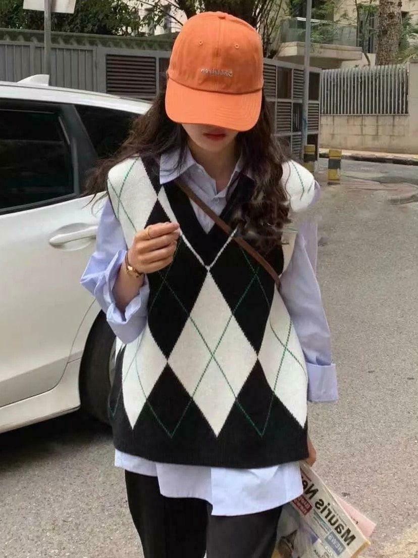 Coquette Aesthetic Runaway Oversized Sweater Vest in Y2K Fashion Style