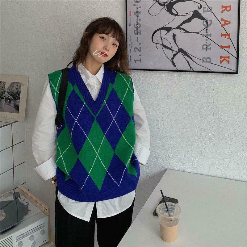 Coquette Aesthetic Runaway Oversized Sweater Vest in Y2K Fashion Style