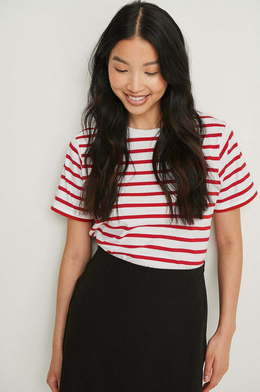 Coquette Aesthetic Striped Loose T-Shirt for Y2K Fashion Enthusiasts