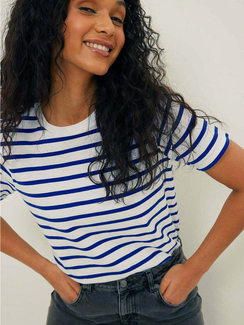 Coquette Aesthetic Striped Loose T-Shirt for Y2K Fashion Enthusiasts