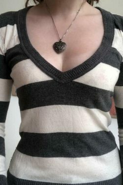 Coquette Aesthetic Striped Sweater: Y2K Fashion Slim-Fit Top for Women