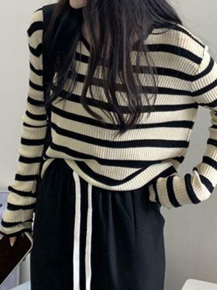 Coquette Aesthetic V-Neck Stripe Knit Sweater - Y2K Fashion Women's Clothing