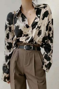 Countryside Charm Shirt - Vintage-inspired Y2K fashion with a touch of coquette and grunge aesthetic