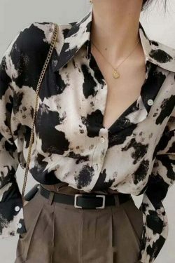 Countryside Charm Shirt - Vintage-inspired Y2K fashion with a touch of coquette and grunge aesthetic