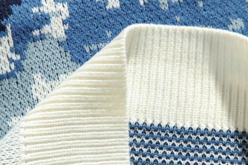 Cozy Mountain Landscape Knitted Sweater for Women - Y2K Aesthetic, Grunge Style, Cottagecore Outfits
