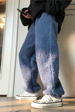 Cozy Sherpa Cargo Pants for Women - Y2K Fashion Aesthetic with a Grunge Twist