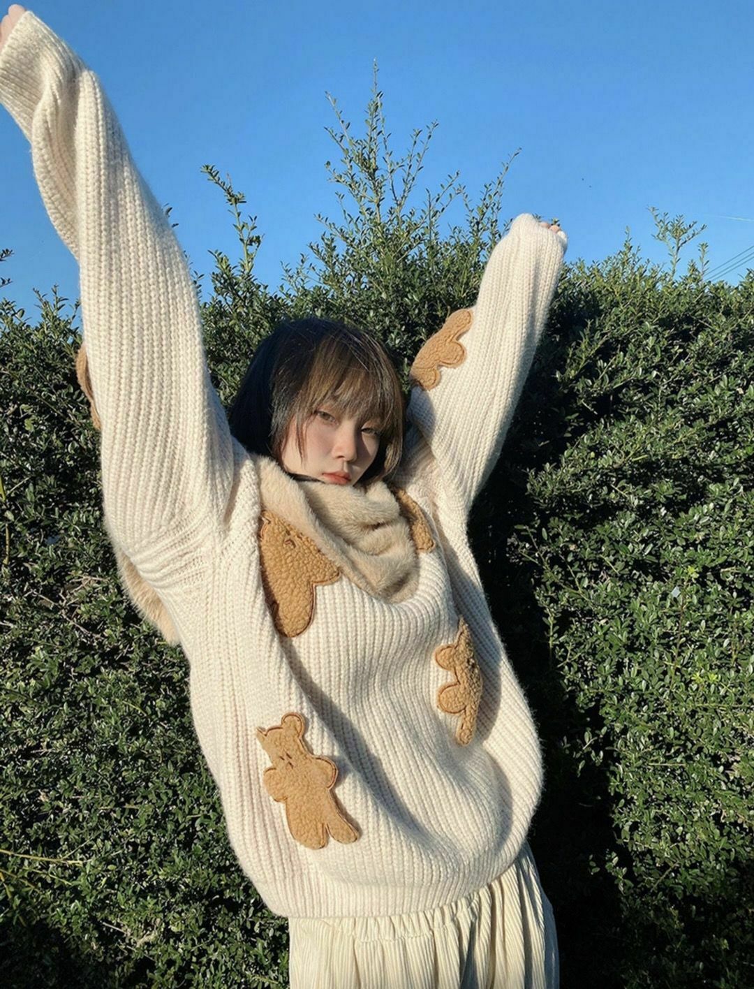 Dusty Bear Knit Pullover - Y2K Aesthetic with Grunge & Coquette Style