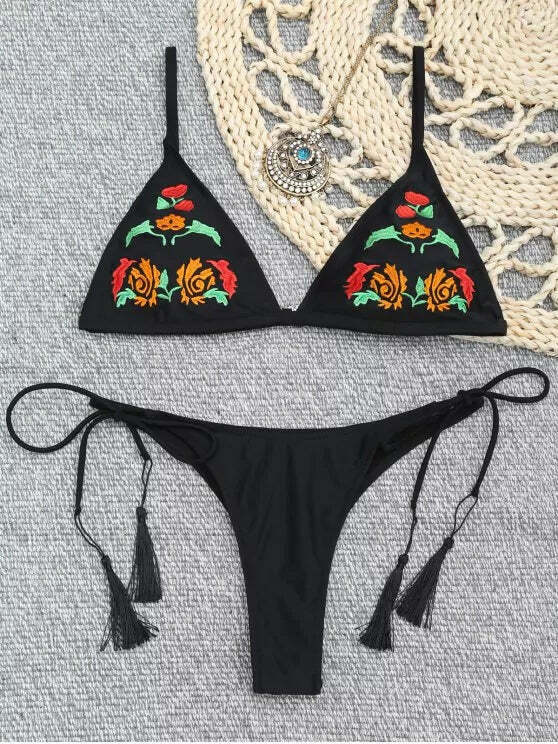 Embroidered Bikini Set: Y2K Fashion Swimwear - Coquette Aesthetic, Gr