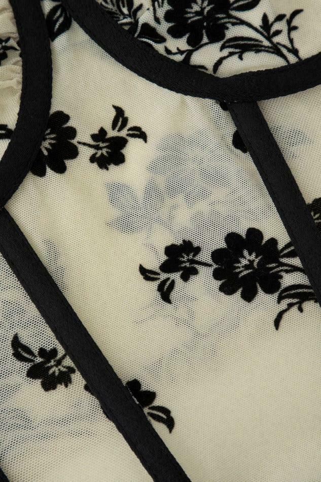 Floral Embroidered V-neck Corset Top - Y2K Fashion Aesthetic with Coquette Style and Grunge Vibes