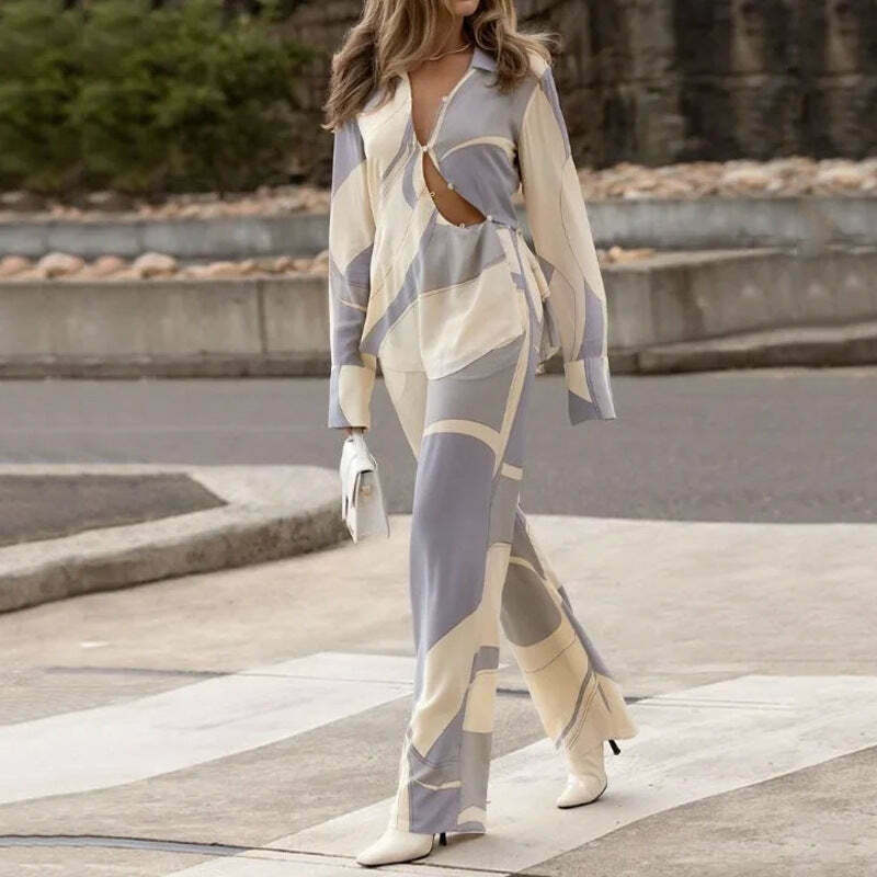 French V-neck Ripped Long Suit for Women: Y2K Fashion Statement with Coquette Aesthetic