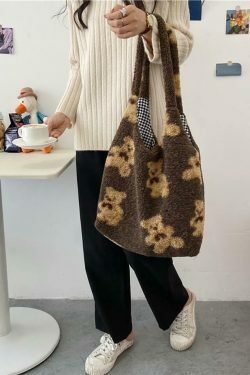 Fuzzy Teddy Bear Reversible Shoulder Bag - Y2K Fashion Statement for Coquette Aesthetic Lovers