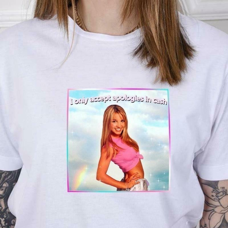 I Only Accept Apologies In Cash Y2K Aesthetic T-Shirt - Women's Fashion Statement