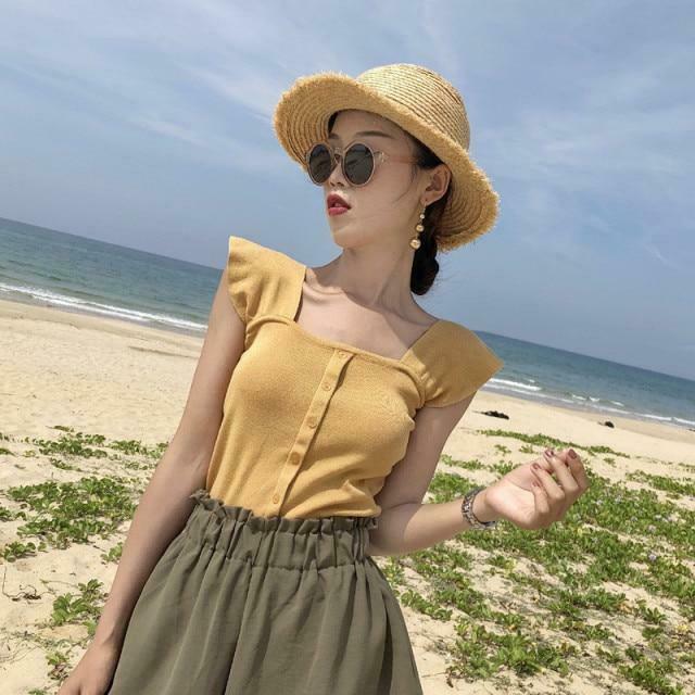Indie Aesthetic Buttoned Crop Top for Y2K Fashion - Coquette & Grunge Style