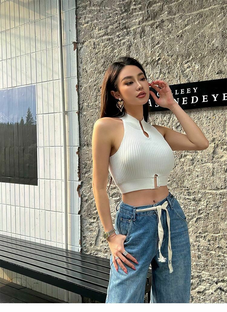 Indie Islander Crop Top - Y2K Fashion with Coquette and Grunge Aesthetic