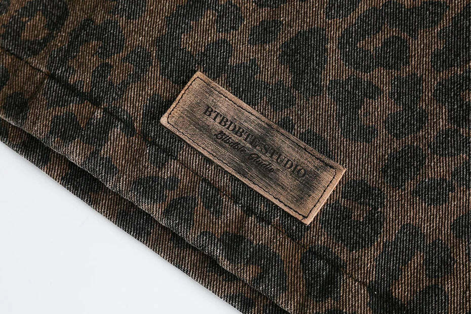 Leopard Print Trucker Jacket with Zipper - Y2K Fashion Statement for Women
