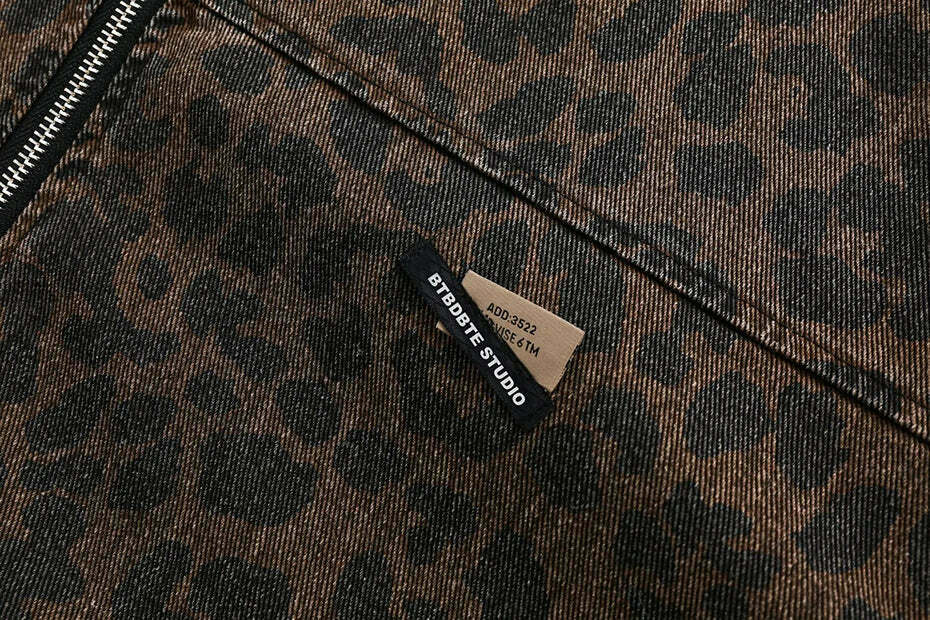 Leopard Print Trucker Jacket with Zipper - Y2K Fashion Statement for Women