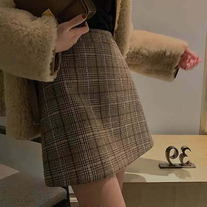 Plaid Sway & Chic Mini Skirt - Y2K Fashion Statement with Coquette Aesthetic Twist