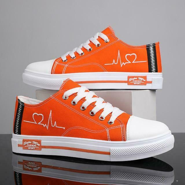 Retro Sneakers Heartbeat Design - Y2K Aesthetic Shoes for Niche Women's Fashion