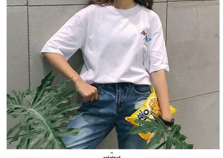 Saturn Aesthetic Tee: Y2K Fashion with Coquette and Grunge Vibes, Cute Tops for Women