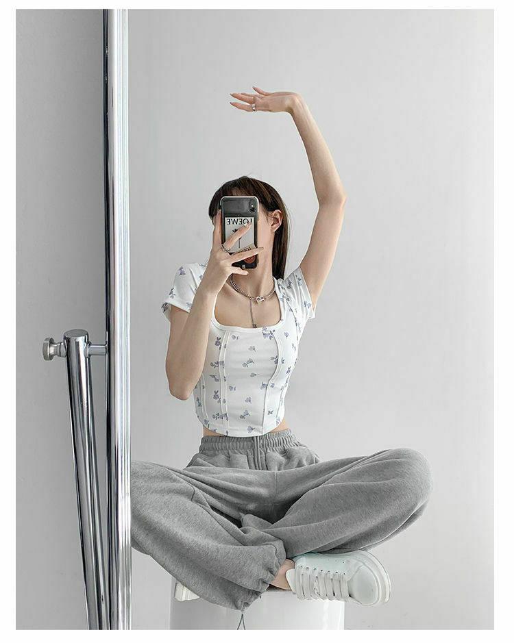 Shea Floral Crop Top - Y2K Fashion - Coquette Aesthetic - Grunge Style - Cute Tops - Pastel Goth