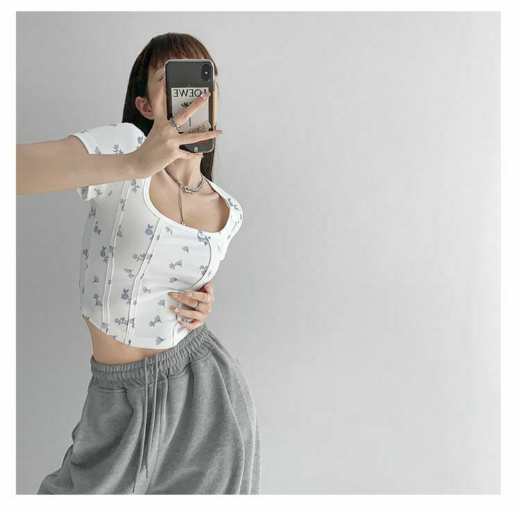 Shea Floral Crop Top - Y2K Fashion - Coquette Aesthetic - Grunge Style - Cute Tops - Pastel Goth