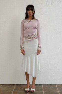 Sophia's Coquette Lace Tee: Y2K Fashion Aesthetic with Grunge and Pastel Goth Vibes