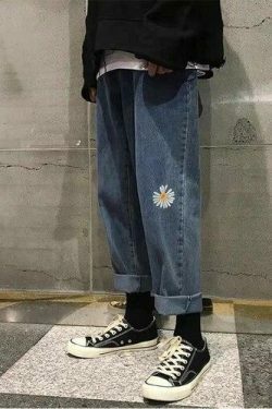 Spring Sensation Daisy Jeans - Y2K Fashion Statement for Women