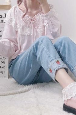 Strawberry Patchwork Jeans: Y2K Fashion with Coquette Aesthetic, Grunge Style, and Pastel Goth Vibes