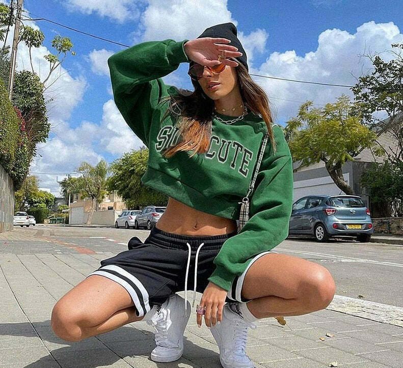 Suchcute' Oversize Cropped Sweatshirt - Y2K Coquette Grunge A