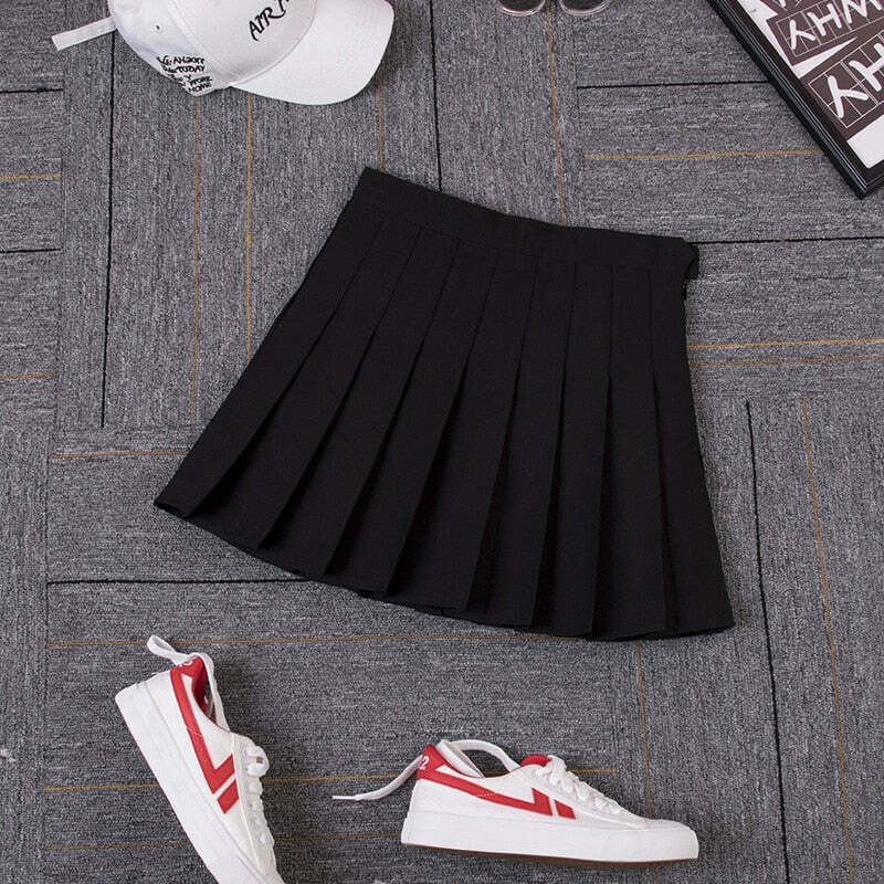 Vintage-Inspired Ruffled High-Waisted Skirt for Y2K Fashion Enthusiasts