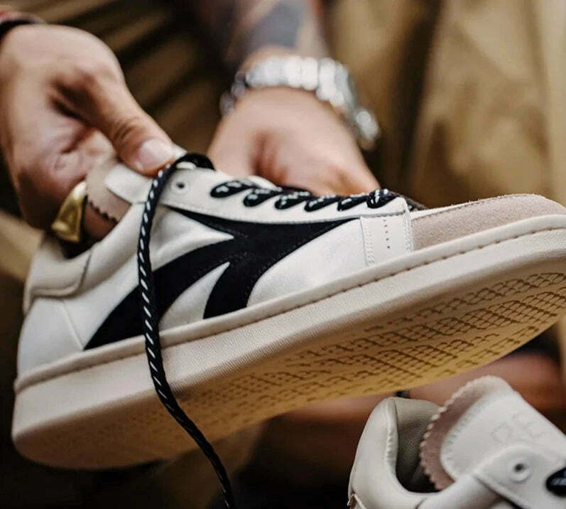 Vintage-Inspired Y2K Style Retro Tennis Sneakers for Niche Women's Fashion