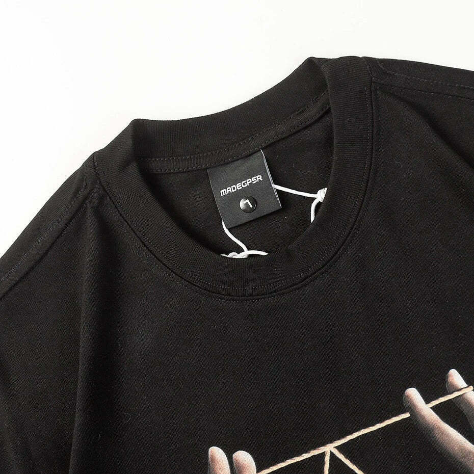 Vintage 'Cats Cradle Star' Graphic Tee - Y2K Aesthetic Fashion for Women